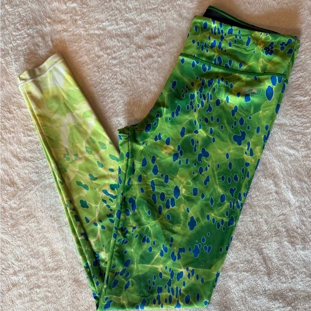 Pelagic Green and Blue Dorado Patterned Leggings LIKE NEW